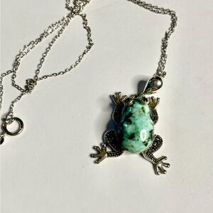 Silver Frog Pendant Necklace